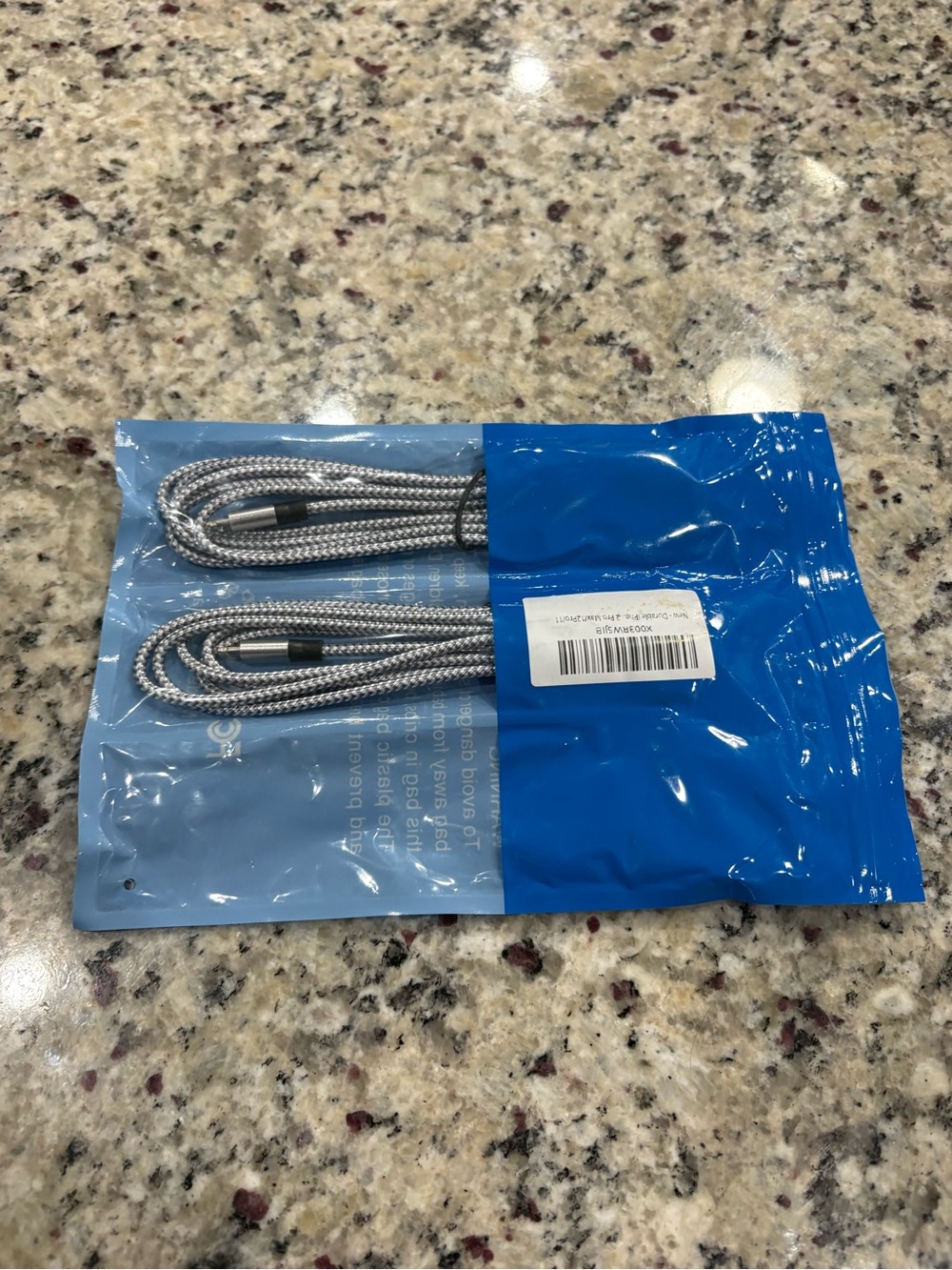 Wired 2 Pro Max/12 Pro/ 11 iPhone charging cords new in package Unbranded